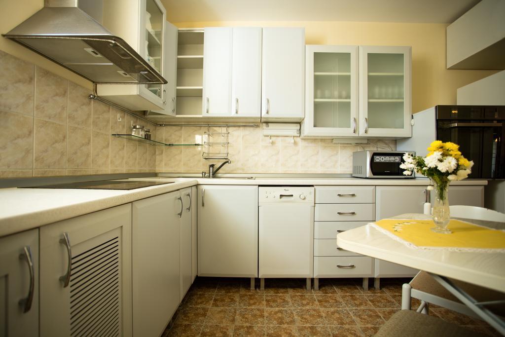Garni Hotel President De Luxe Kragujevac Zimmer foto